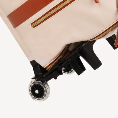 Les roues quand tu en as besoin, la bandoulière quand tu n'en as pas